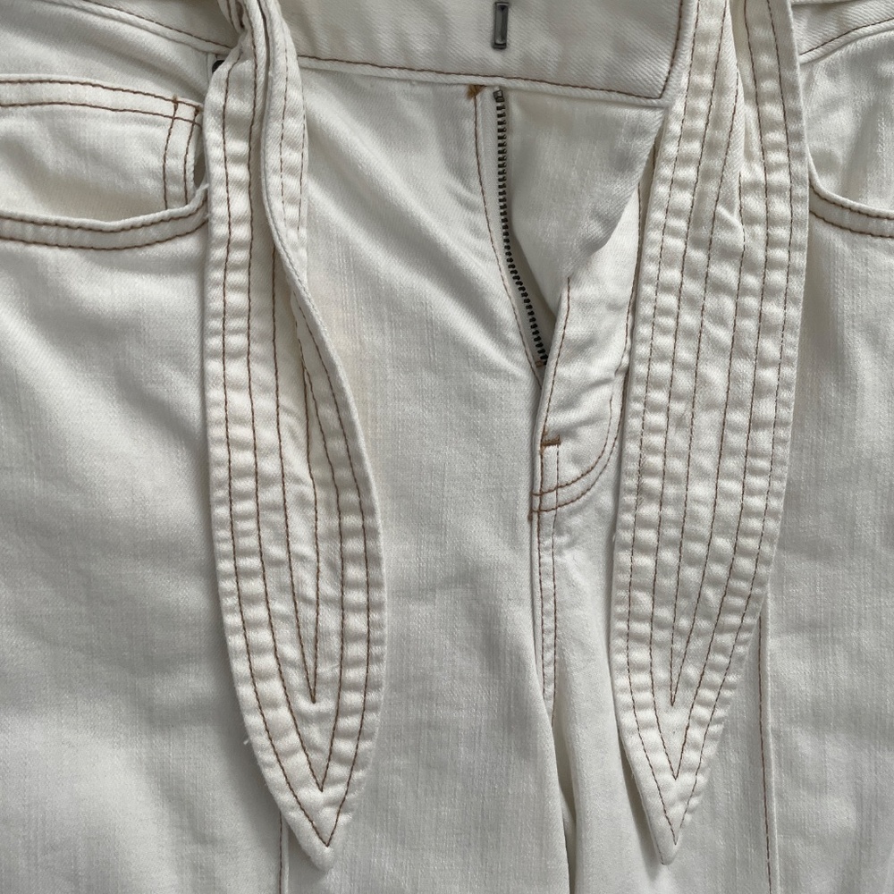Joie belt tie denim pants in ivory - Picture 3 of 4